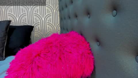 Snapshot of madison_milan chatting on February 2025 01:33:01 AM online show from February 2025 01:33:01 AM