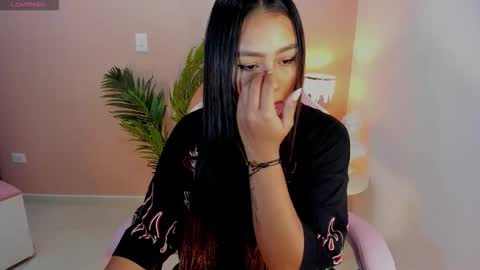 Snapshot of madison_montes chatting on October 2025 07:36:02 PM madison montes online show from October 2025 07:36:02 PM