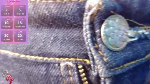 Snapshot of madison_oli chatting on November 2025 12:05:02 PM madison_oli online show from November 2025 12:05:02 PM