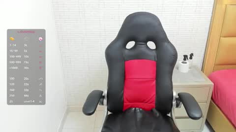    online show from September 2025 08:00:02 PM