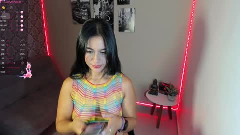 Snapshot of madisson_ryan chatting on January 2025 01:07:02 AM help me reach 5000 followers 3 online show from January 2025 01:07:02 AM