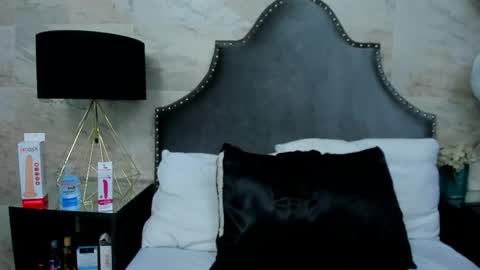madisson_sophie online show from September 2025 07:26:01 PM