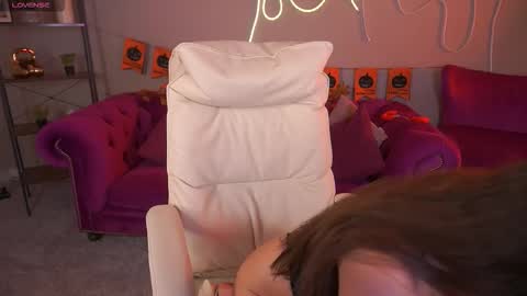 madissonsoft online show from October 2025 02:40:02 PM