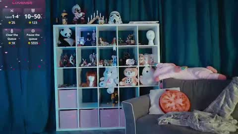 Snapshot of madnessalise chatting on January 2025 03:11:02 PM Alice online show from January 2025 03:11:02 PM