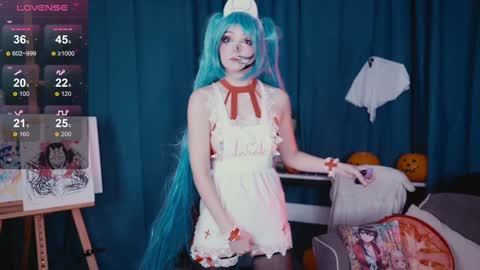 Snapshot of madnessalise chatting on October 2025 08:10:01 PM Alice online show from October 2025 08:10:01 PM