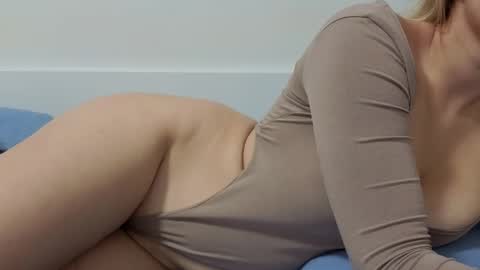 Snapshot of madoook chatting on November 2025 06:07:02 PM Madoook online show from November 2025 06:07:02 PM