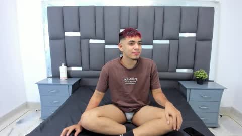 Snapshot of madsenblack chatting on October 2025 12:26:01 PM madsenblack online show from October 2025 12:26:01 PM