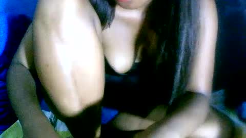 MaelahLove online show from December 2024 07:16:02 PM