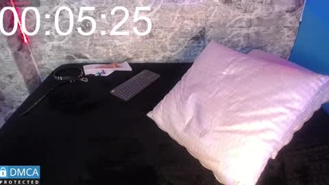 Snapshot of maevekuro chatting on March 2025 09:42:02 PM maevekuro online show from March 2025 09:42:02 PM