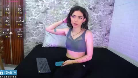 Snapshot of maevekuro chatting on September 2025 03:08:02 AM maevekuro online show from September 2025 03:08:02 AM