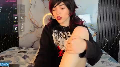 Snapshot of maevekuro chatting on November 2025 03:38:01 AM maevekuro online show from November 2025 03:38:01 AM