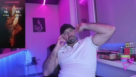 Magabear online show from September 2025 07:30:01 PM