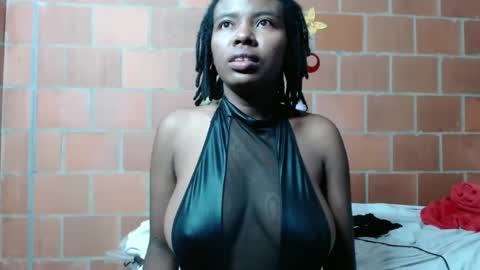 Snapshot of magaharper1 chatting on January 2025 01:04:01 AM magaharper1 online show from January 2025 01:04:01 AM