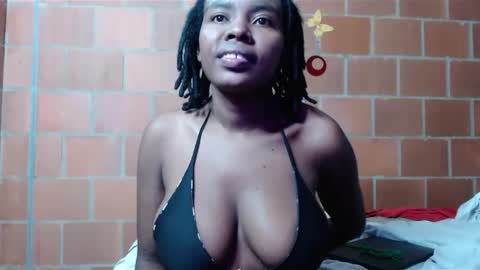Snapshot of magaharper1 chatting on February 2025 07:23:01 AM magaharper1 online show from February 2025 07:23:01 AM