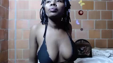 Snapshot of magaharper1 chatting on February 2025 08:06:02 AM magaharper1 online show from February 2025 08:06:02 AM