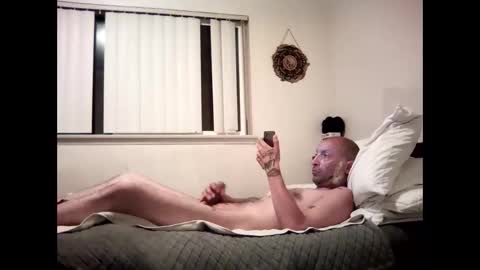 magdalena_805 online show from October 2025 10:25:01 AM