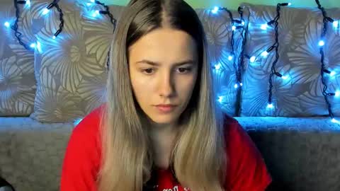 Snapshot of maggiecake chatting on October 2025 03:52:02 AM Maggie online show from October 2025 03:52:02 AM