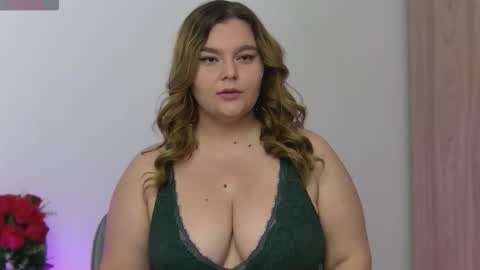 MaggieDevon online show from September 2025 07:32:02 AM