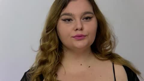 MaggieDevon online show from September 2025 11:35:02 AM