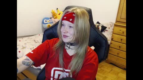 Magdalene Swaggy online show from January 2025 07:38:01 PM