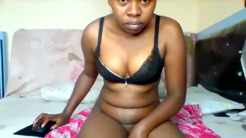 Snapshot of magic_bliss chatting on October 2025 06:45:01 AM Bliss online show from October 2025 06:45:01 AM