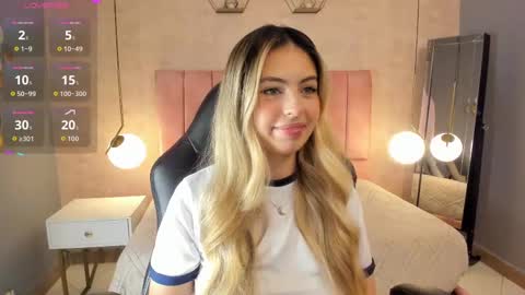 Fer online show from October 2025 09:26:02 PM