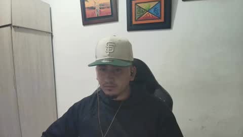 magic_milk23 online show from October 2025 05:52:02 AM