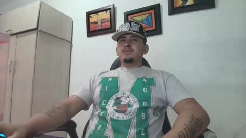 magic_milk23 online show from November 2025 10:59:01 AM