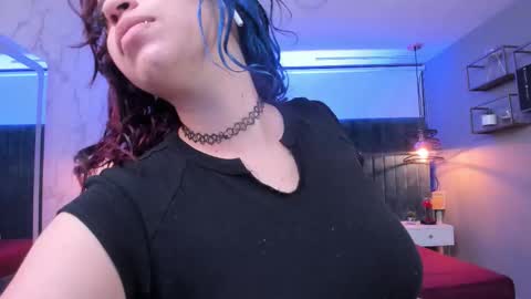 S  online show from November 2025 07:48:02 PM