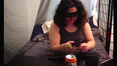 magicalgirlfrieren online show from October 2025 04:41:02 PM