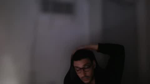 Snapshot of magicjawn chatting on November 2025 05:52:02 AM magicjawn online show from November 2025 05:52:02 AM