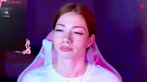 Snapshot of magicladyy chatting on October 2025 07:47:02 PM Angel online show from October 2025 07:47:02 PM