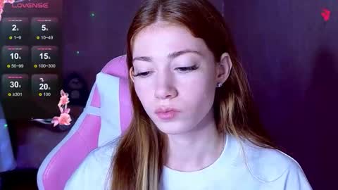 Snapshot of magicladyy chatting on October 2025 04:18:01 PM Angel online show from October 2025 04:18:01 PM