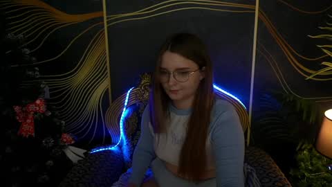 Emily online show from January 2025 05:00:02 PM