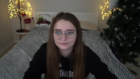 Emily online show from January 2025 08:02:01 PM