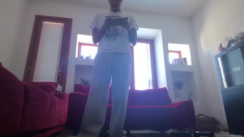 Snapshot of magicsempai chatting on October 2025 10:23:02 AM Magicsempai online show from October 2025 10:23:02 AM