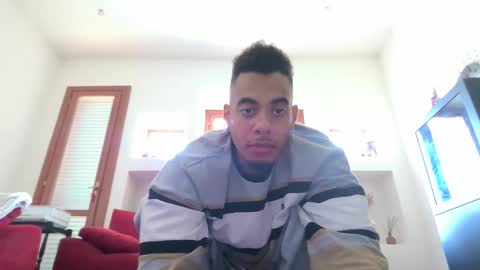 Snapshot of magicsempai chatting on October 2025 10:30:01 AM Magicsempai online show from October 2025 10:30:01 AM