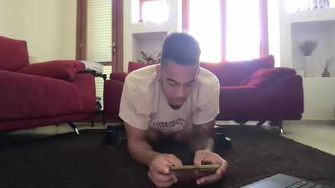 Snapshot of magicsempai chatting on November 2025 12:04:02 PM Magicsempai online show from November 2025 12:04:02 PM