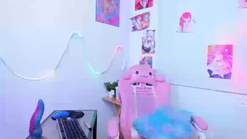 Snapshot of mahina01 chatting on October 2025 03:29:01 PM online show from October 2025 03:29:01 PM