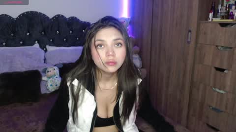 Snapshot of maiaa_evans chatting on December 2024 02:45:02 AM t online show from December 2024 02:45:02 AM