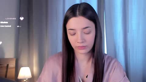 Lucy online show from January 2025 04:54:02 AM