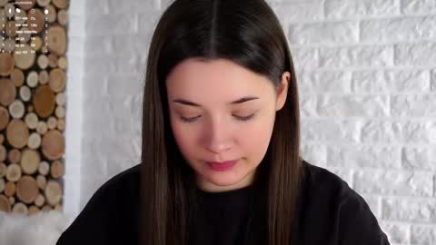 Snapshot of maidabuoy chatting on October 2025 04:11:01 AM Lucy online show from October 2025 04:11:01 AM