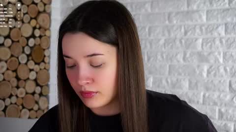 Snapshot of maidabuoy chatting on October 2025 02:08:01 AM Lucy online show from October 2025 02:08:01 AM