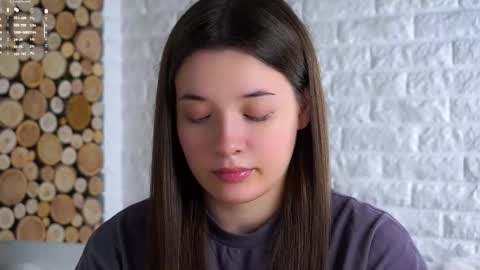 Snapshot of maidabuoy chatting on November 2025 02:10:02 AM Lucy online show from November 2025 02:10:02 AM