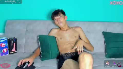 Maikol online show from October 2025 01:06:01 AM