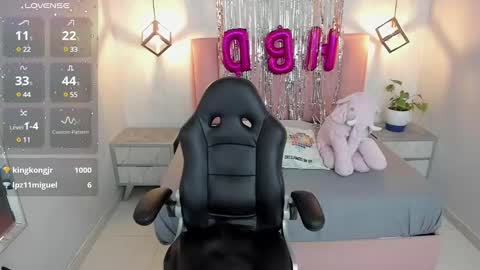 Snapshot of mailylove1 chatting on February 2025 02:26:01 PM  M A I L Y  online show from February 2025 02:26:01 PM