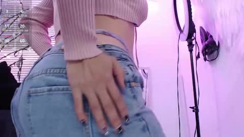 Snapshot of mailywindsor chatting on October 2025 08:24:02 PM Maily online show from October 2025 08:24:02 PM