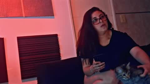 Snapshot of maipi2 chatting on November 2025 04:55:01 AM Maipi online show from November 2025 04:55:01 AM