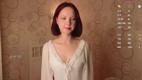 Snapshot of maisiemiller chatting on October 2025 06:26:02 PM Maisie online show from October 2025 06:26:02 PM