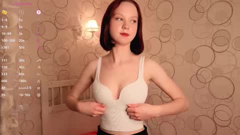 Snapshot of maisiemiller chatting on November 2025 12:16:02 PM Maisie online show from November 2025 12:16:02 PM